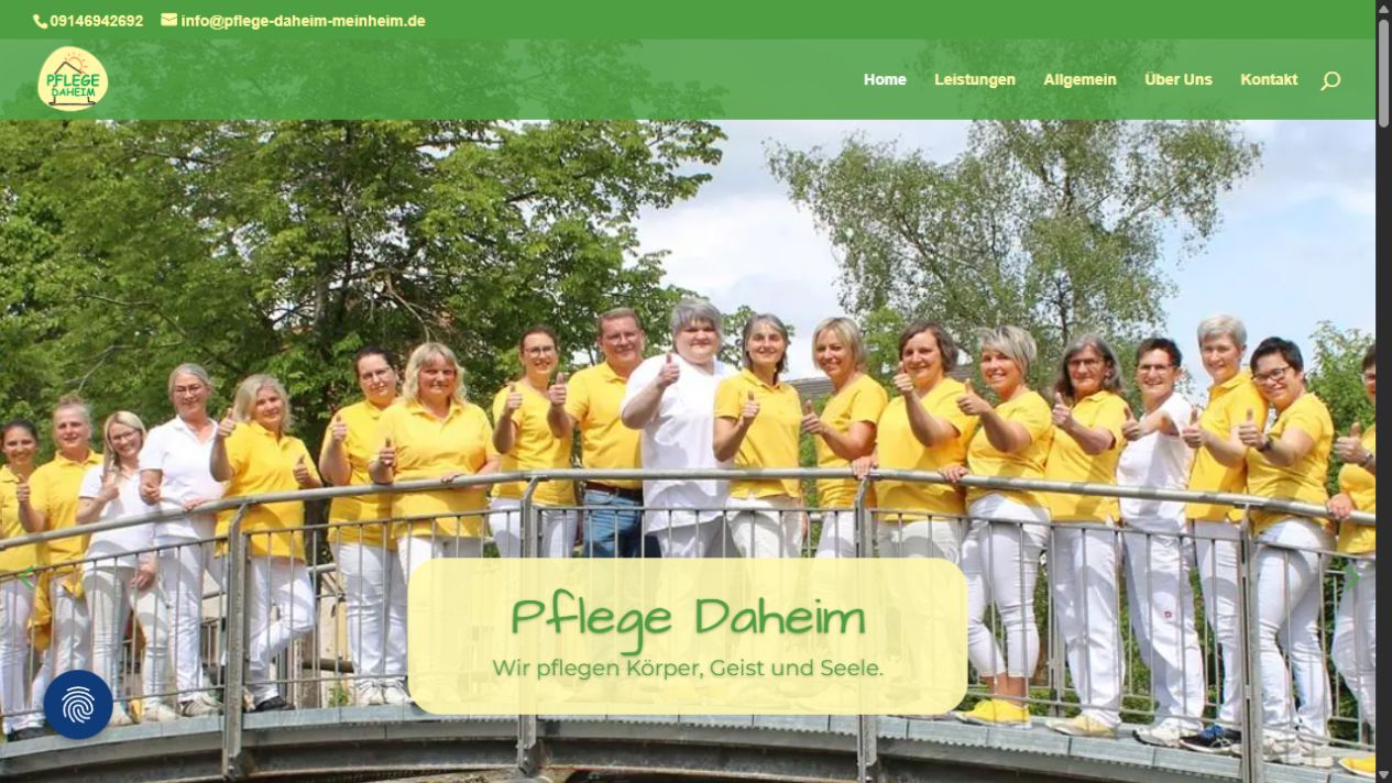 Website von Pflege Daheim mit grünem Erscheinungsbild und Teamfoto
